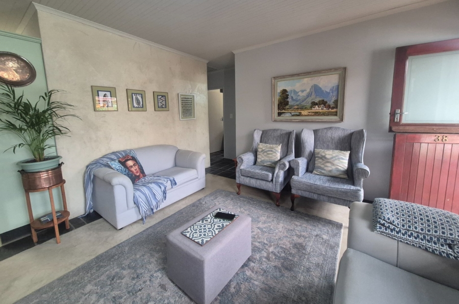 3 Bedroom Property for Sale in Brenton On Lake Western Cape
